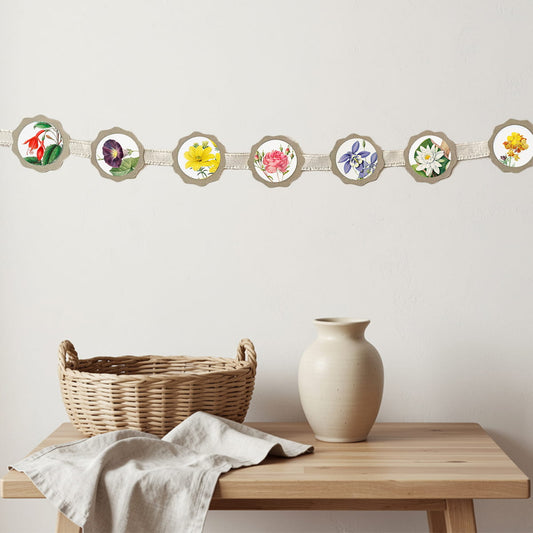 Vintage Botanical Medallion Garland Cakewalk for Mozaic Studio
