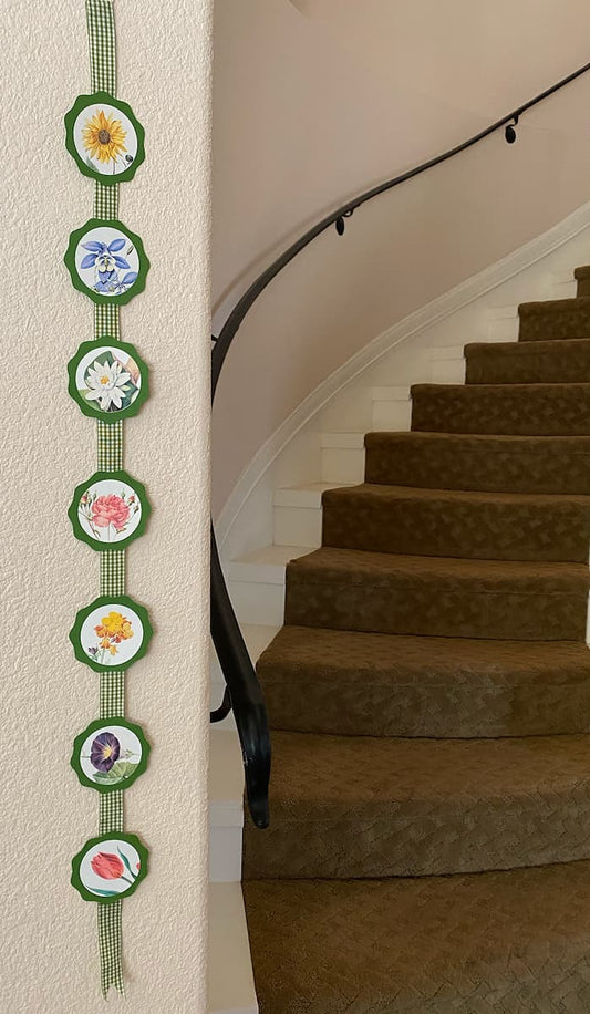 Vintage Botanical Medallion Garland Cakewalk for Mozaic Studio